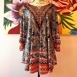 New Directions Black floral long sleeve blouse